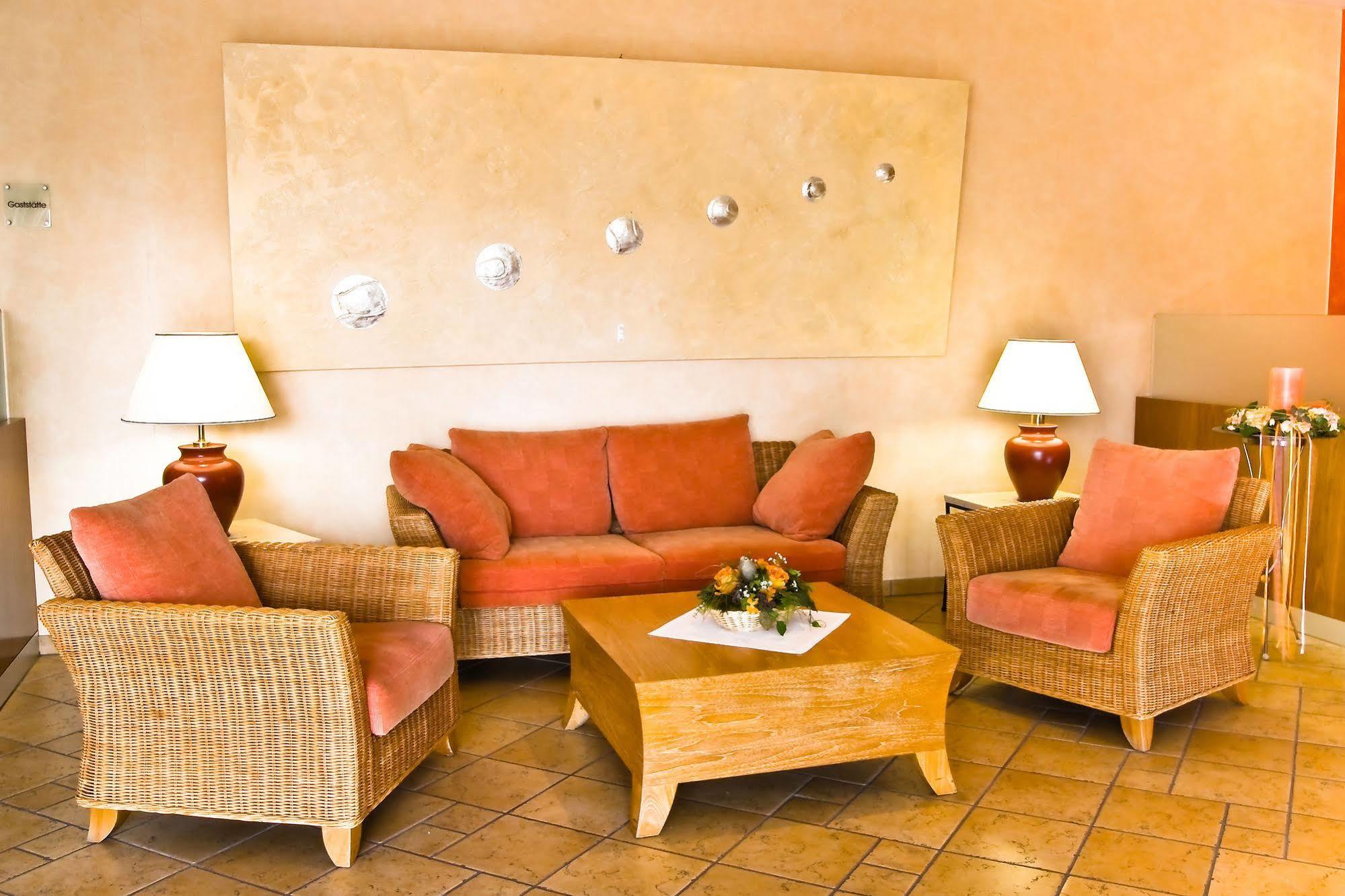 Lavital Sport- & Wellness Hotel Wesendorf Екстер'єр фото